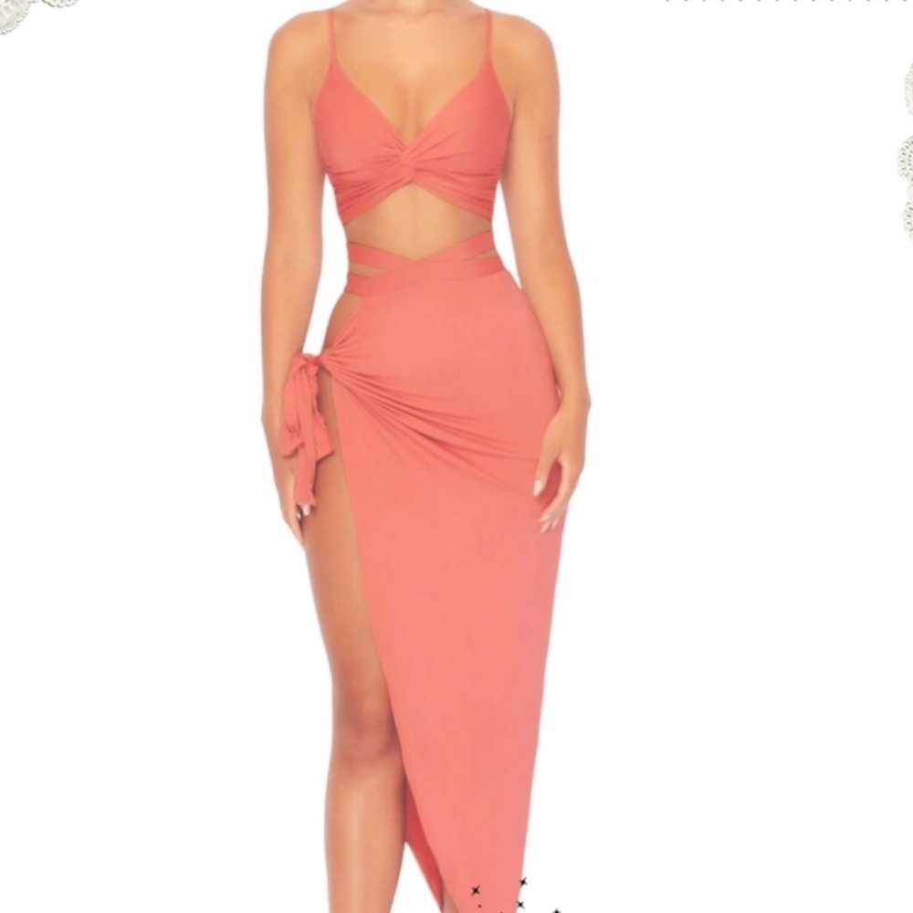 Revolve Two Piece Top and Skirt Small - Picture 3 of 15